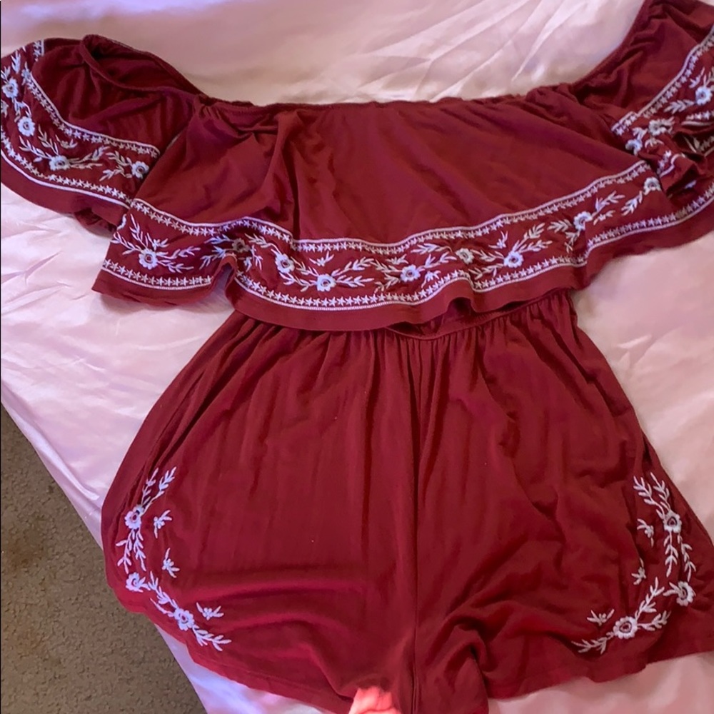 American eagle burgundy romper size s